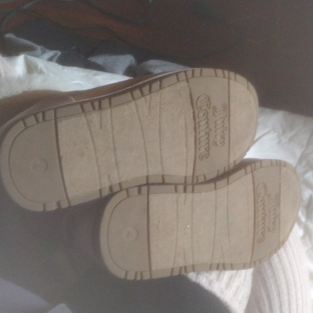 Boots - Picture 5 of 5